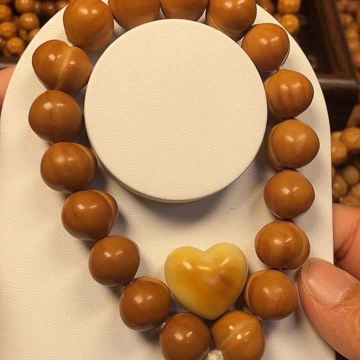 木猴头16.9左右屁桃精品