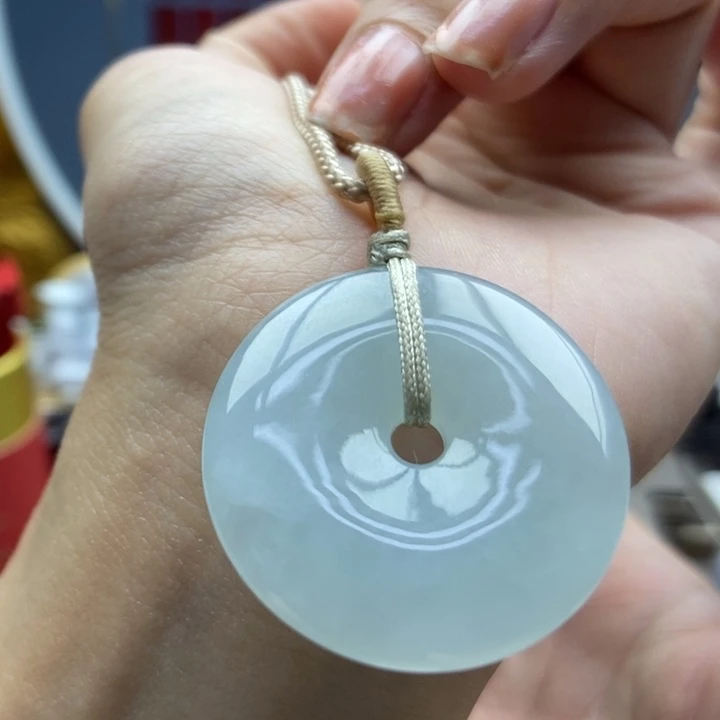 翡翠未镶嵌颈饰吊坠32