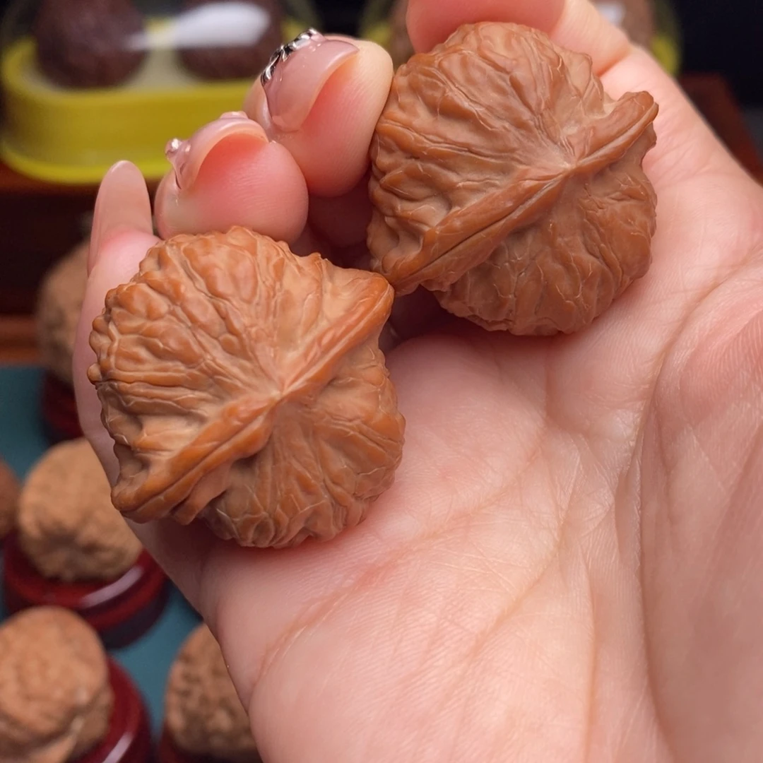 文玩核桃吊坠36平谷大枣全