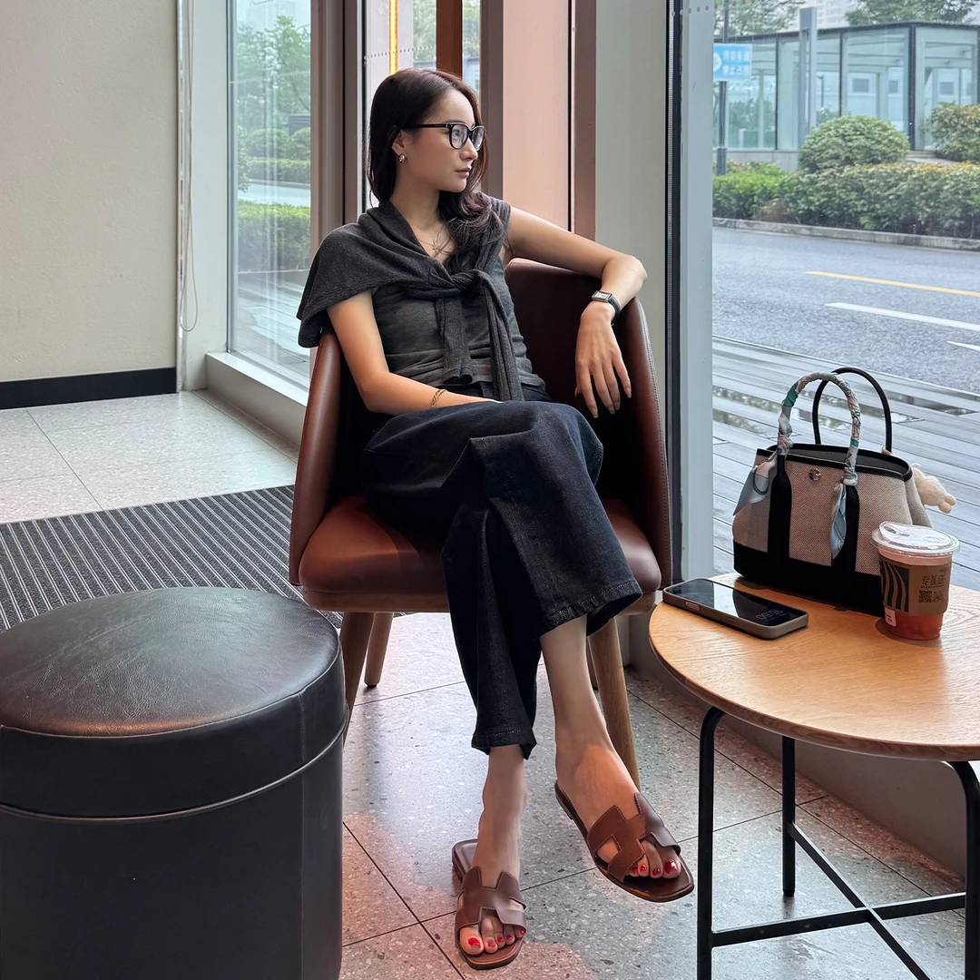 KEEP KAPU靠谱【胶囊系列】康赛妮三醋酸天丝山羊绒吊带KP251226