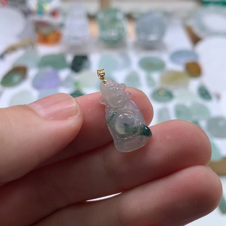 翡翠未镶嵌颈饰翡翠