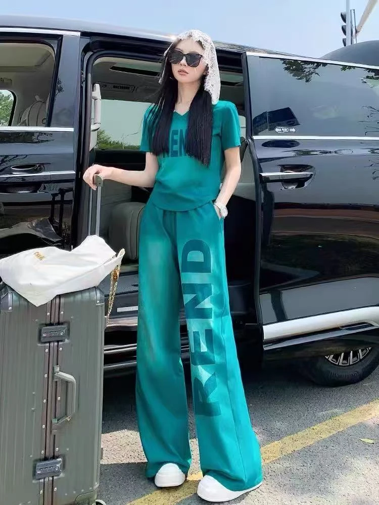 潮流简约运动休闲设计感新款减龄蕾丝连帽短袖拼接阔腿裤两件套女