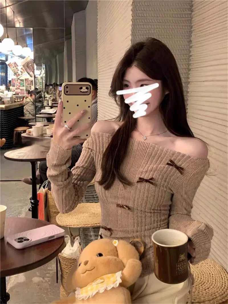 春季纯欲甜辣妹一字肩蝴蝶结针织衫女内搭减龄修身露肩打底衫上衣