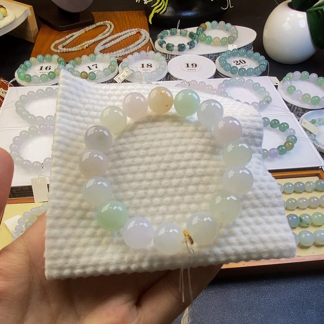 定制翡翠未镶嵌翡翠卡12