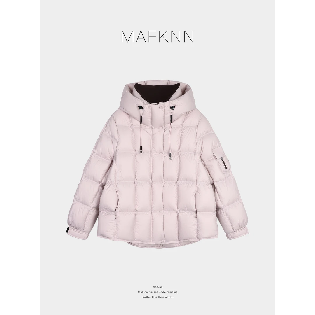 MAFKNN/玛肯时尚休闲简约纯色百搭带帽95白鸭绒羽绒服MK13428