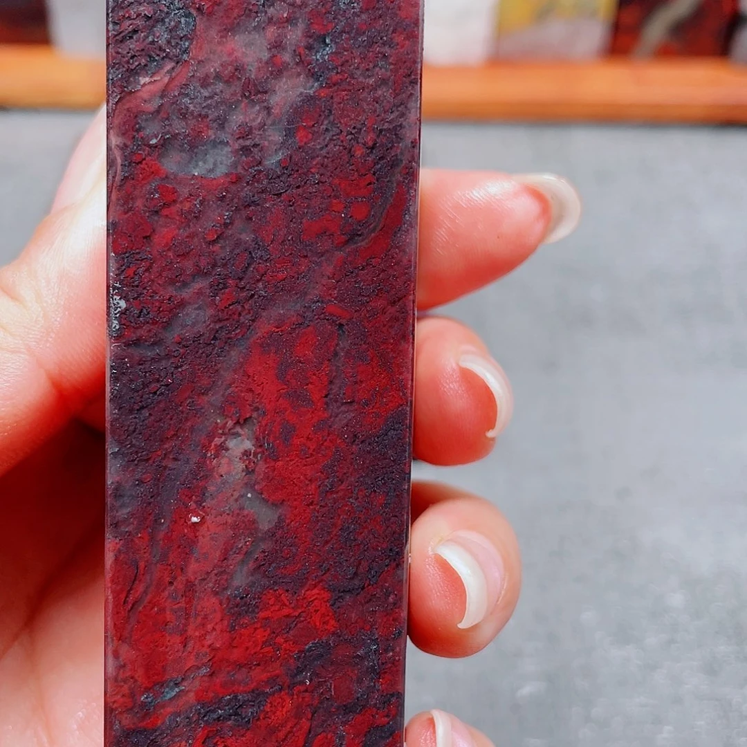 【闪购商品】玉桂林鸡血玉印章素章1