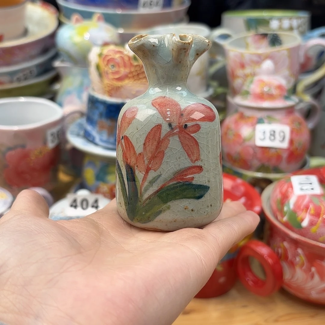 瓷片兔兔盖茨。兔兔