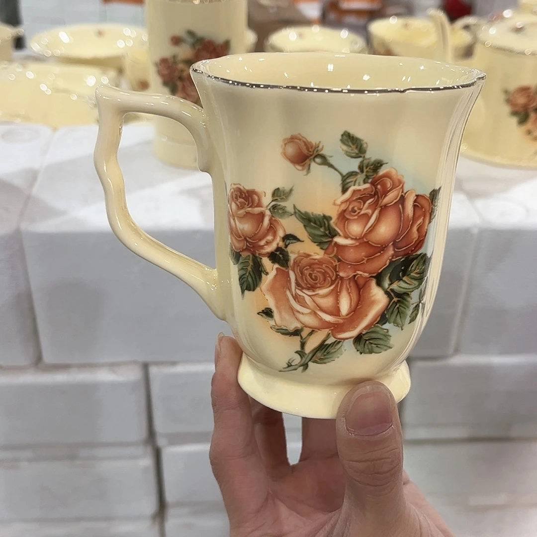 陶瓷………………………………