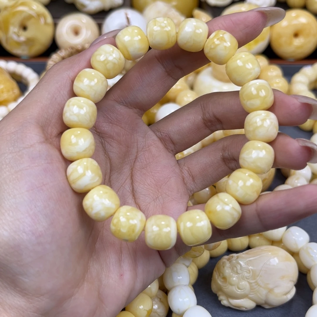 琥珀未镶嵌手串……