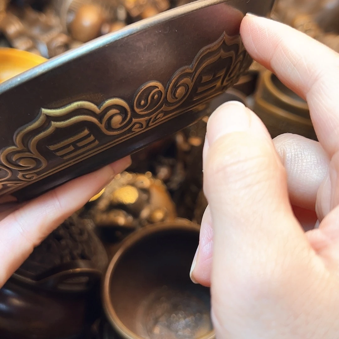 精美铜器工艺品等