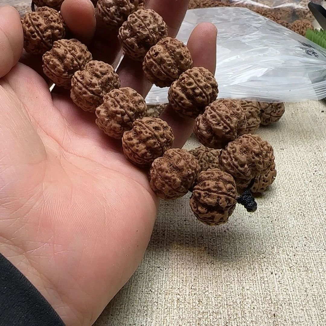 V***金刚菩提手串1原生态万娜