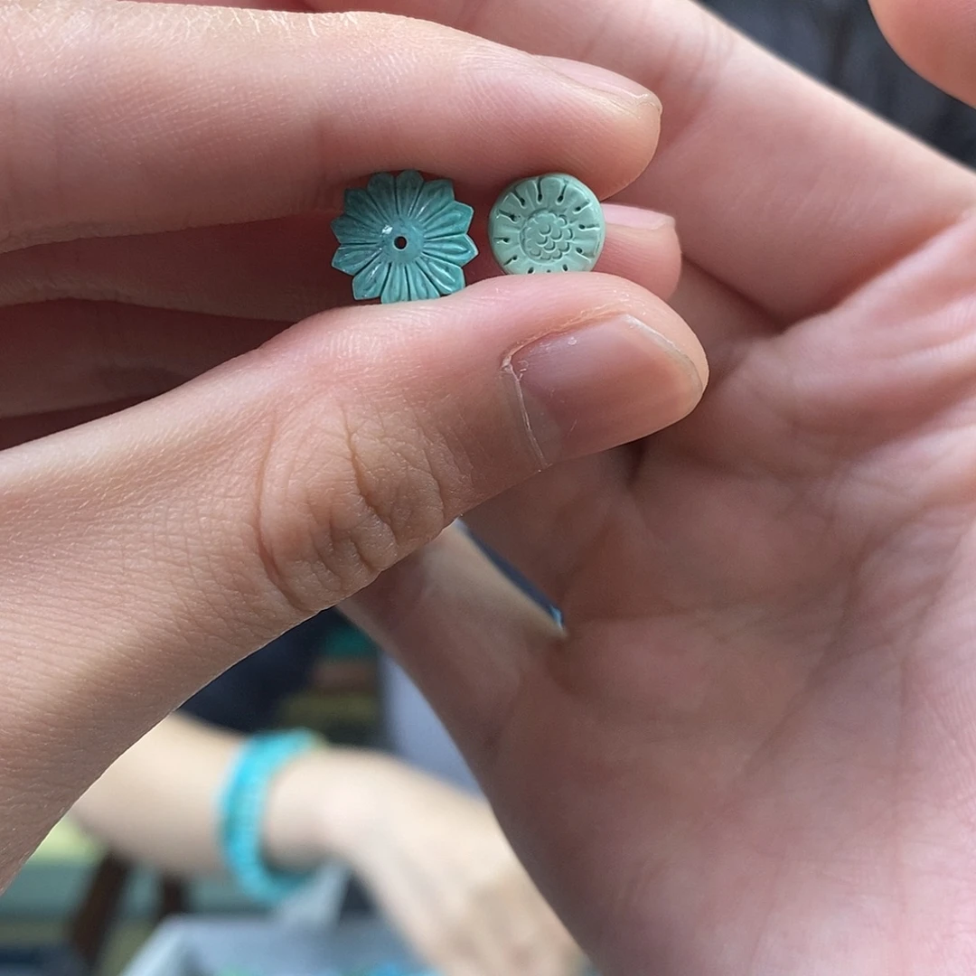 绿松石未镶嵌珠宝奇石