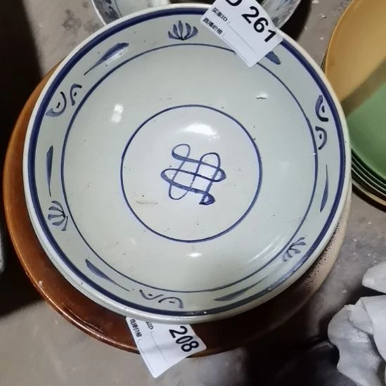 黎***落瓷器微瑕不退不换2个