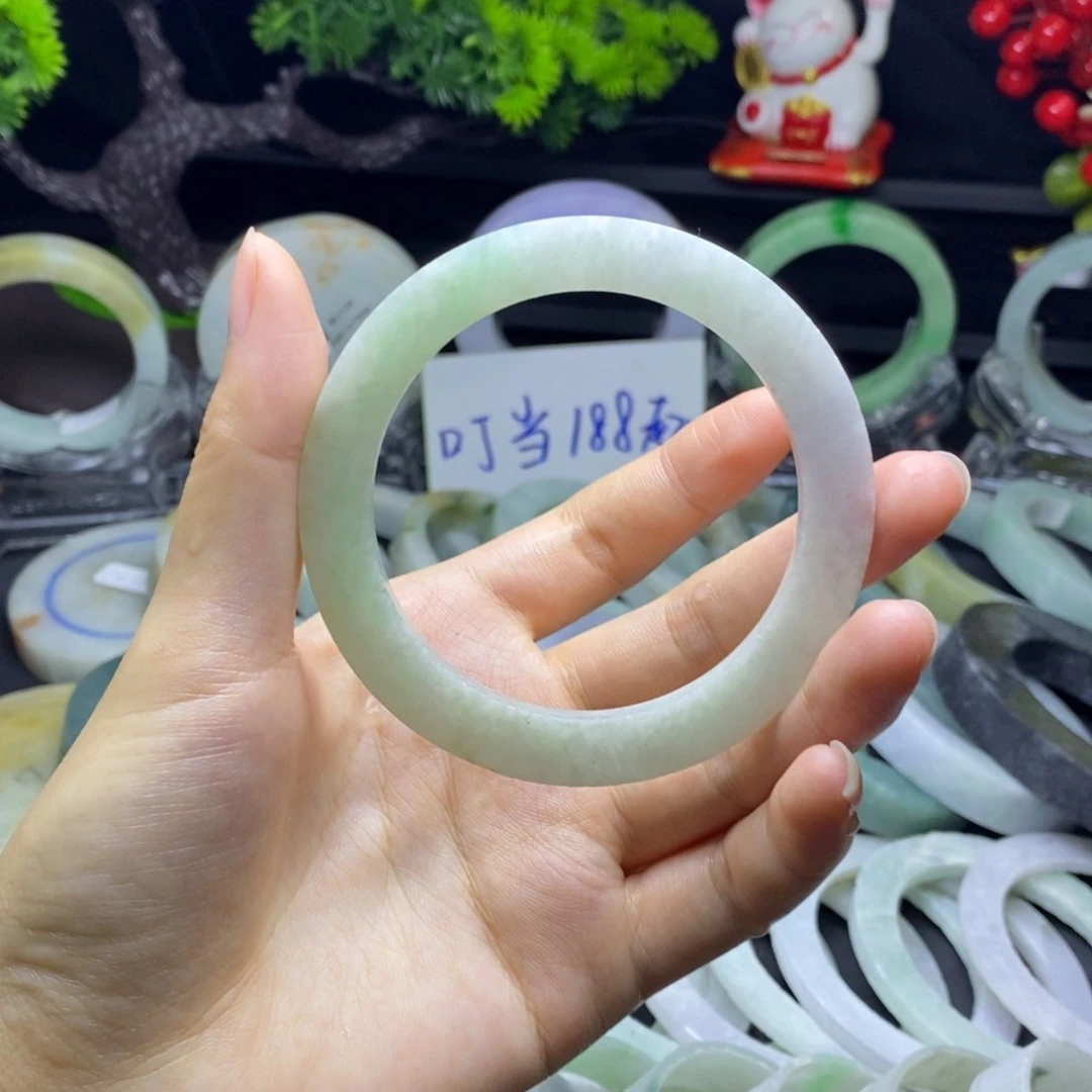定制翡翠手镯未镶嵌