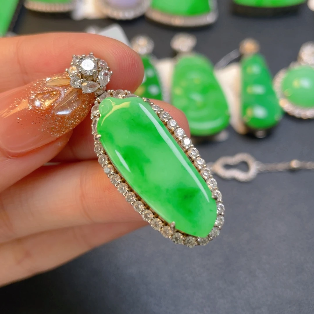 翡翠银S925镶嵌颈饰