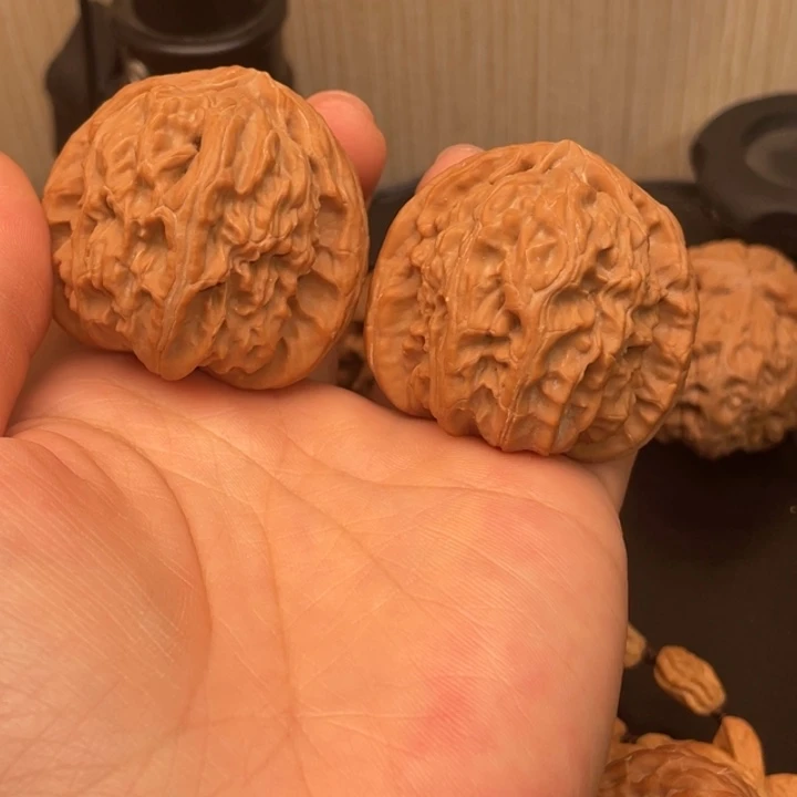 马***文核桃全品40➕三角白