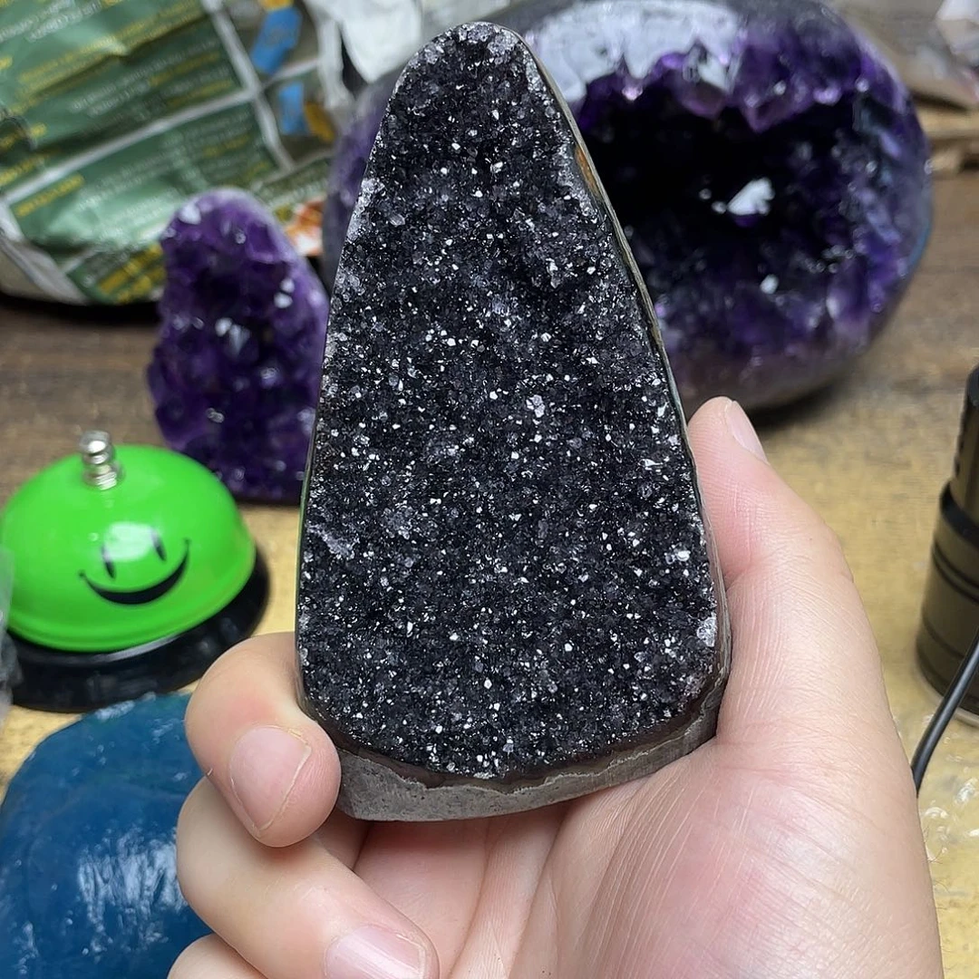 紫晶大型摆件（非配饰）未镶嵌