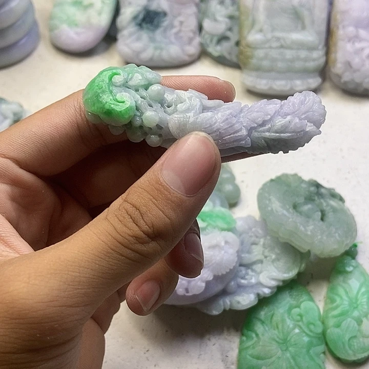 定制翡翠未镶嵌天然翡翠