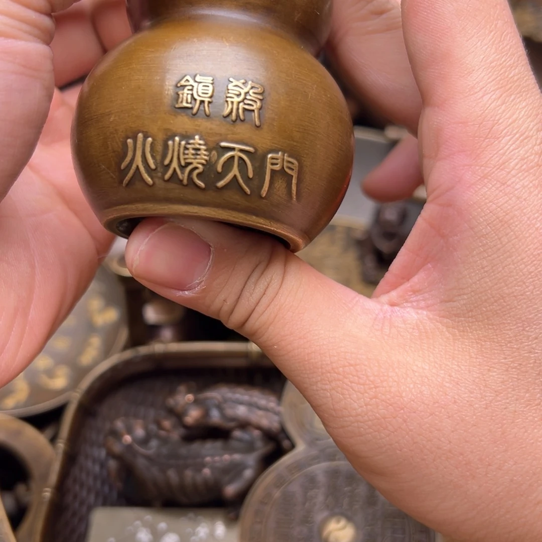 精美铜器点击下单