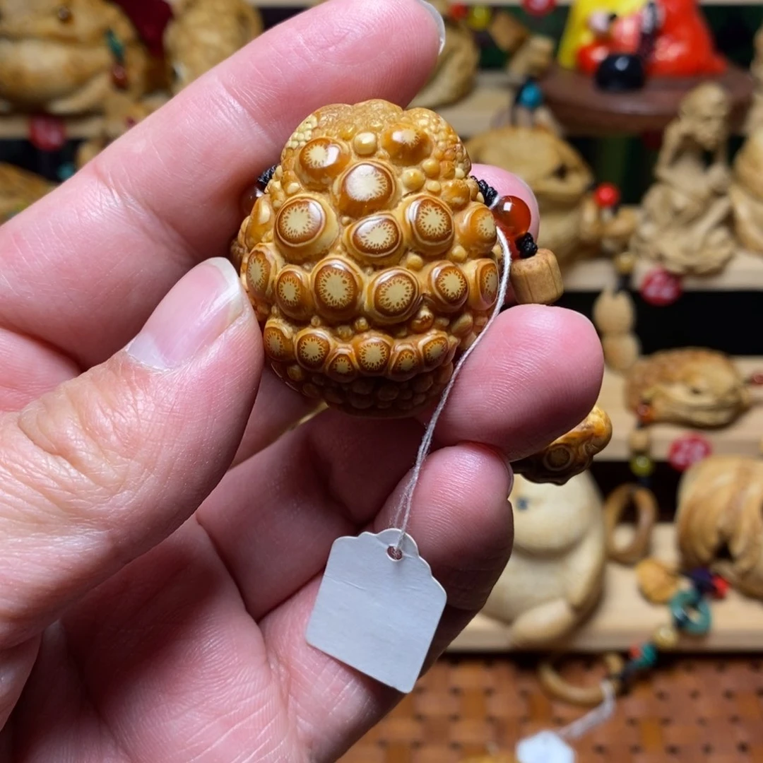 竹根雕精品鱼龙金蟾