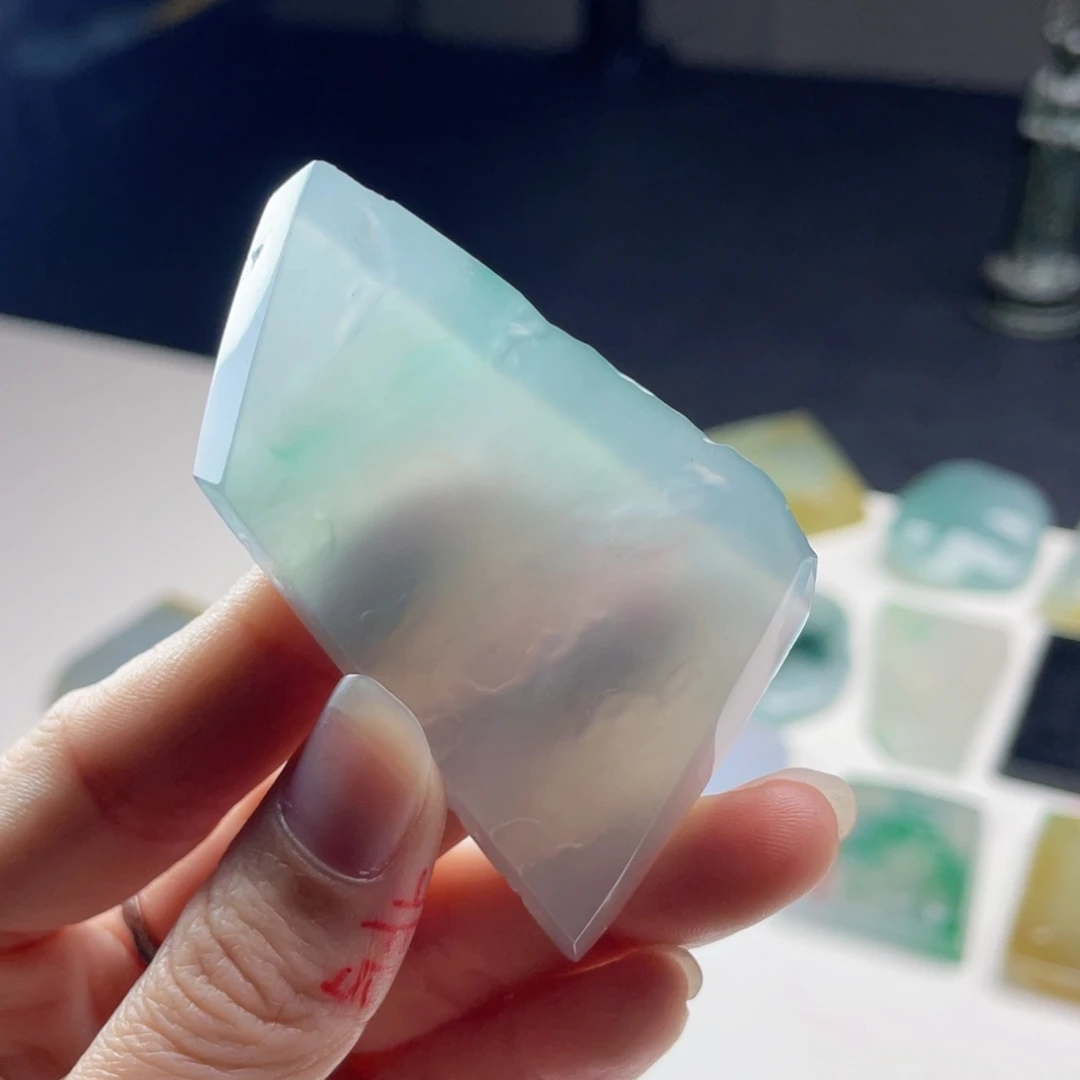 定制翡翠未镶嵌包工包料