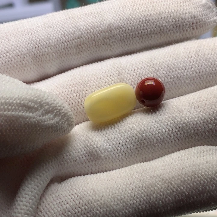 南红玛瑙未镶嵌珠宝奇石