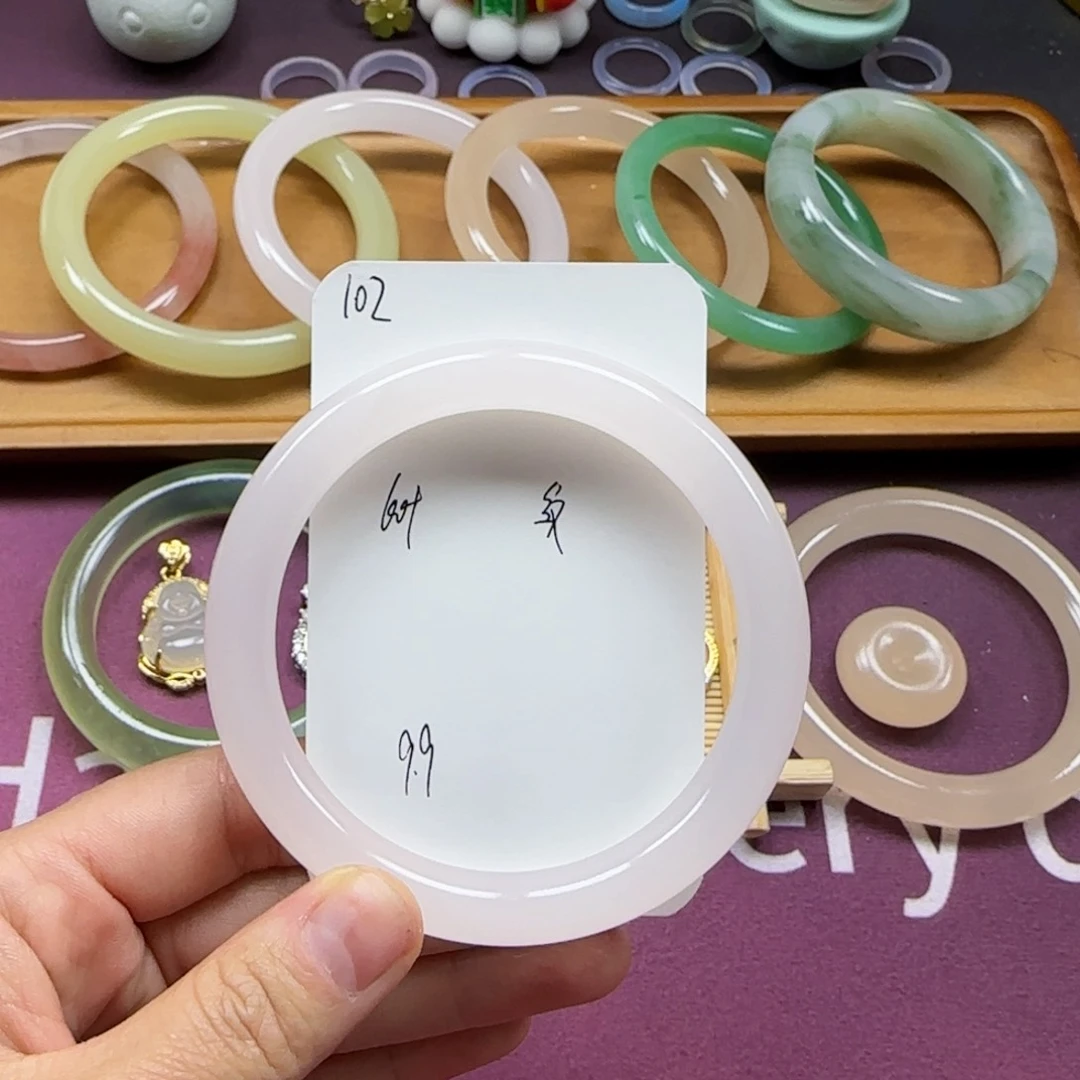 石英质玉手镯未镶嵌102