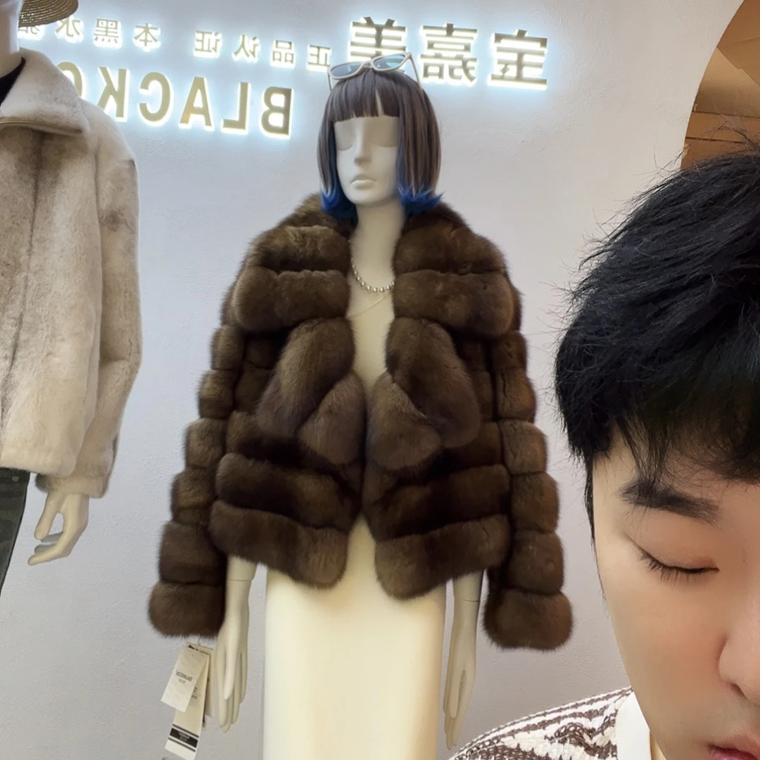 山***一小紫水貂外套三分之一