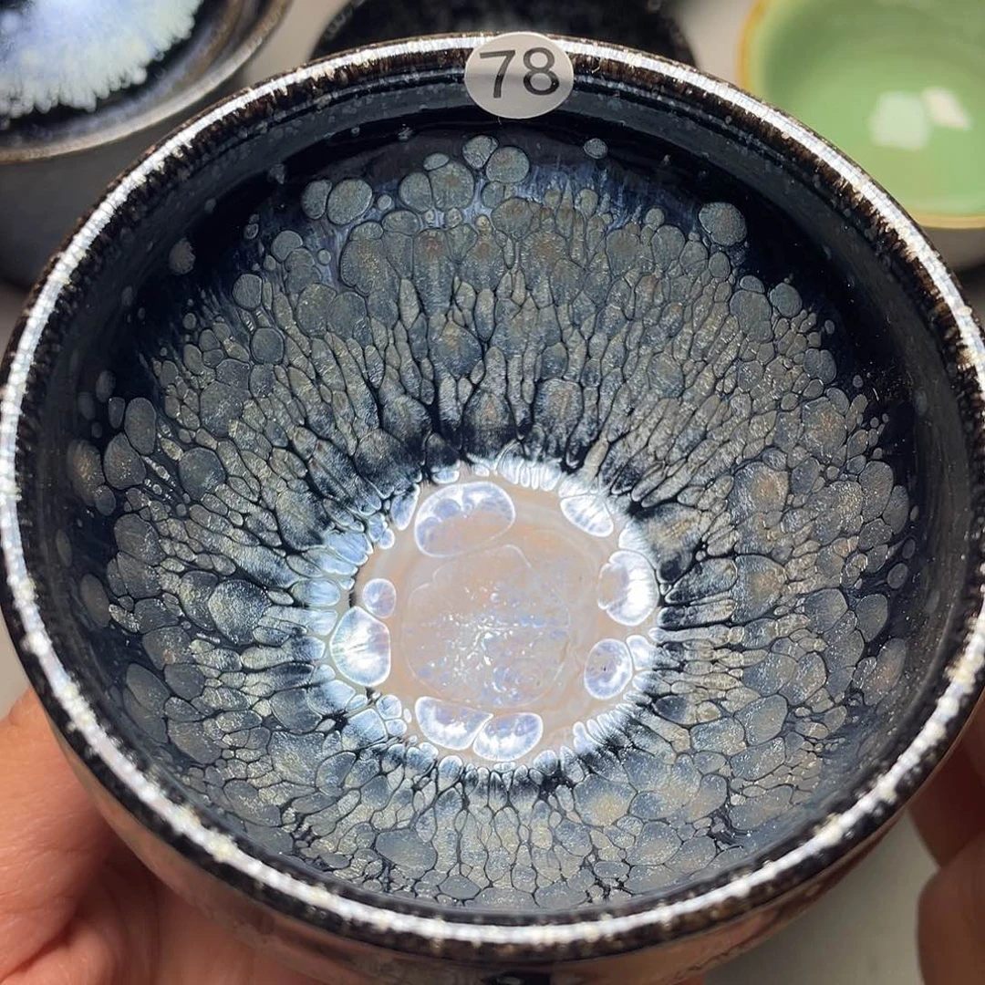 茶盏微瑕78漂亮的主人杯