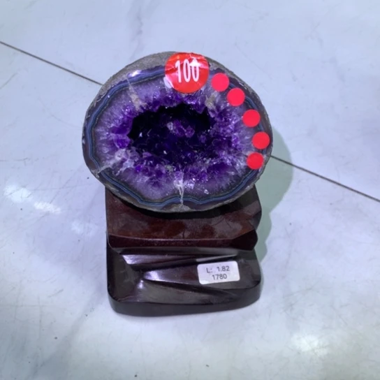 未镶嵌水晶大型摆件（非配饰）