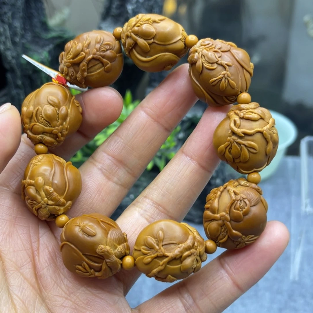 吊坠橄榄核玉兰花手串2.1尺寸