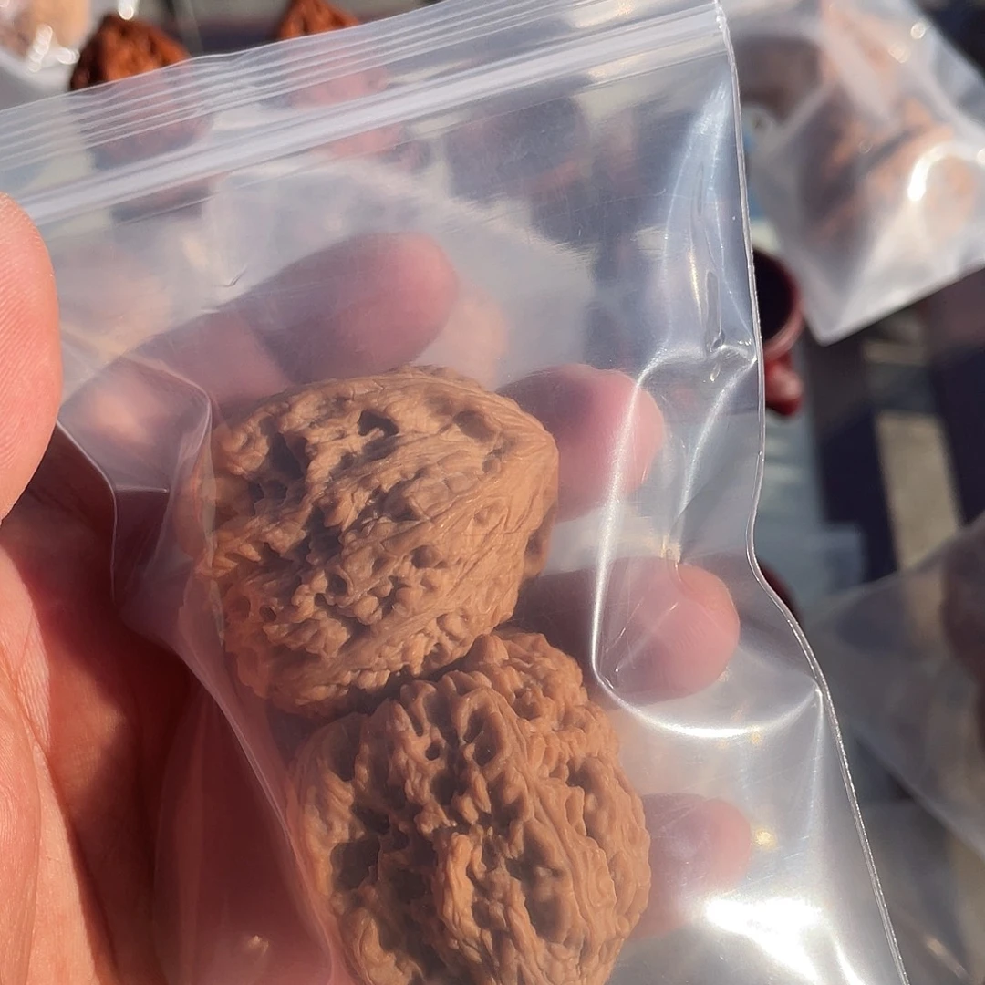 是***程文玩核桃把件南疆石文玩核桃全品