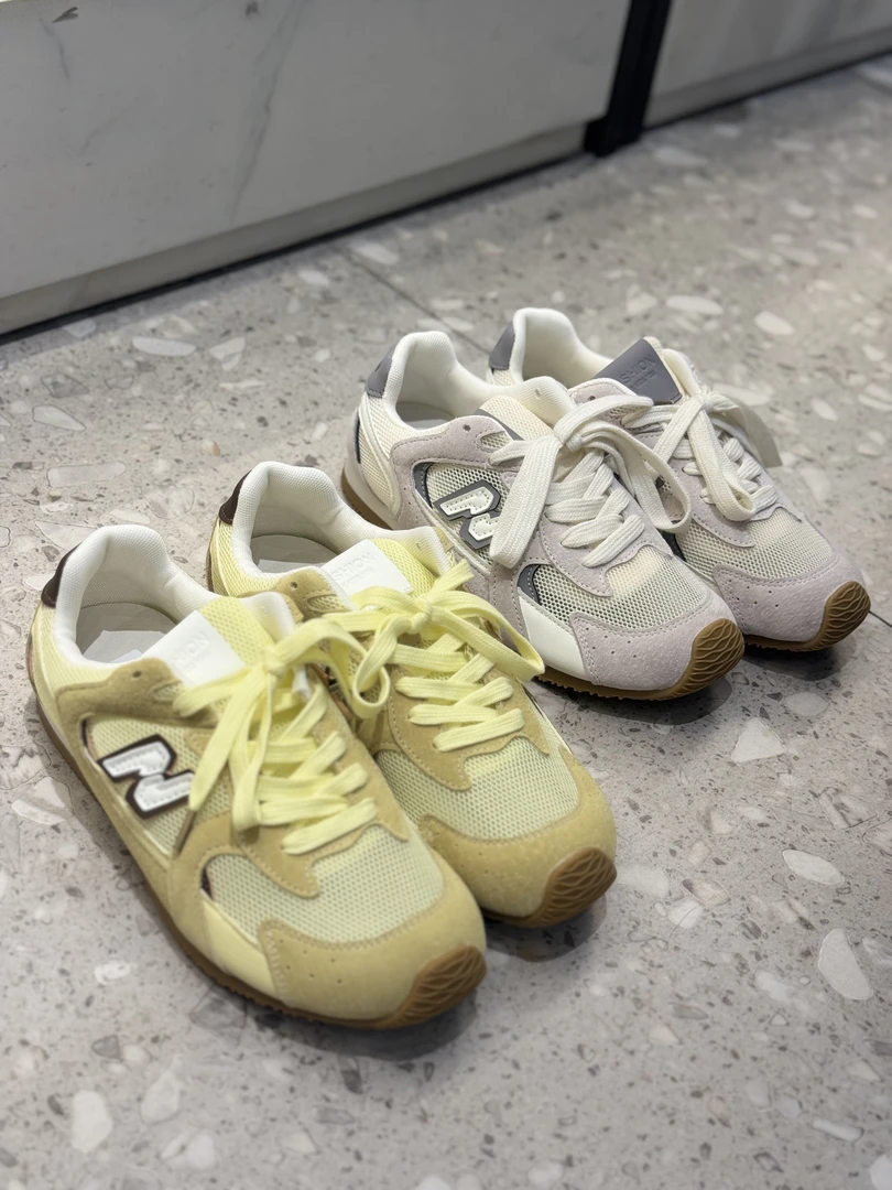 新品字母运动鞋网鞋休闲鞋百搭女鞋0035