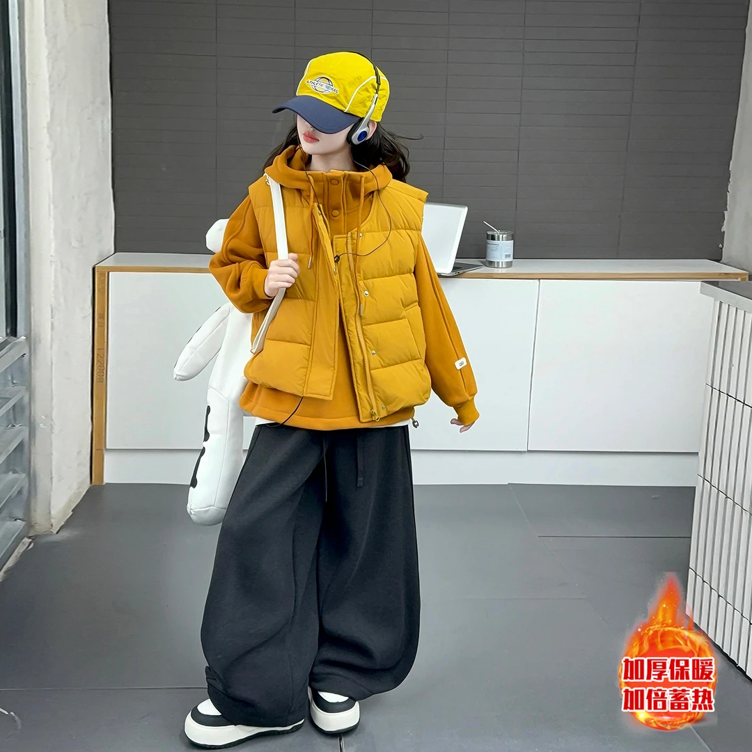 女童秋冬款韩版休闲加厚马甲加绒卫衣套装女大童网红洋气儿童秋装