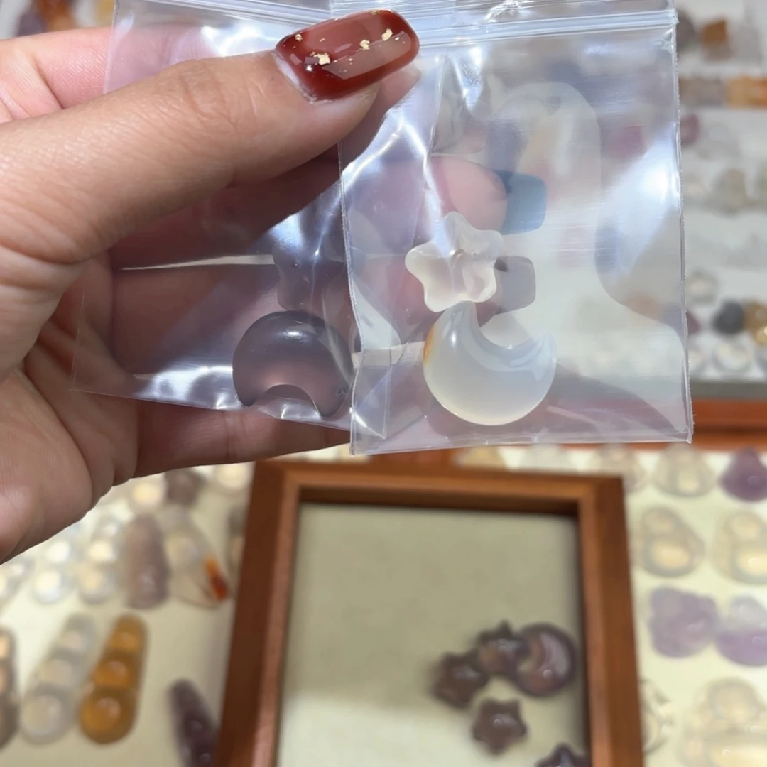 玛瑙/玉髓颈饰未镶嵌?****?