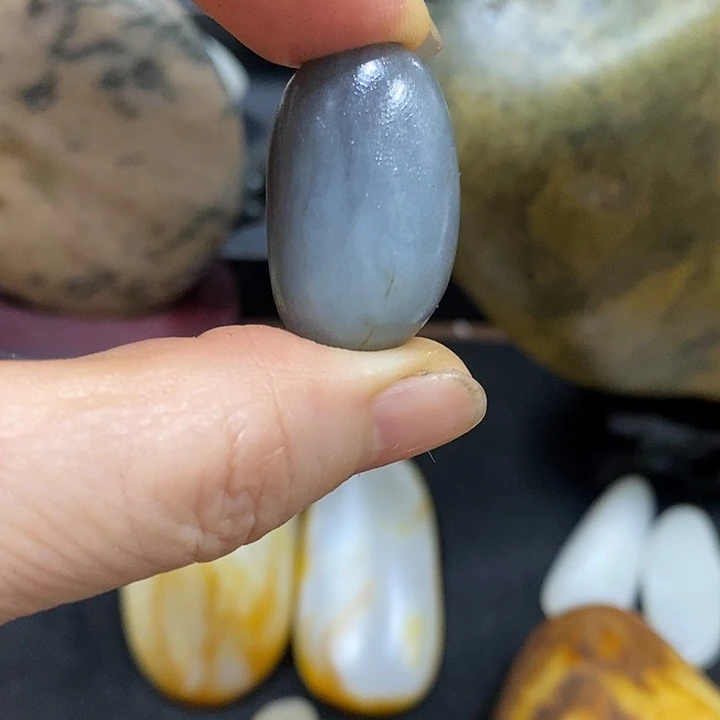 未镶嵌和田玉（糖玉）挂件