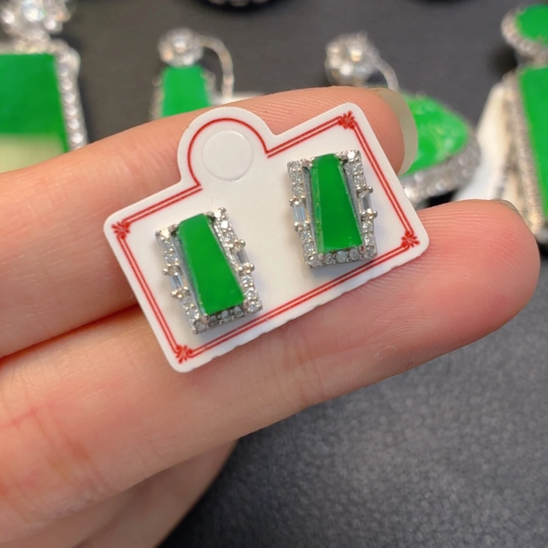 翡翠银S925镶嵌吊坠(不含链)耳钉