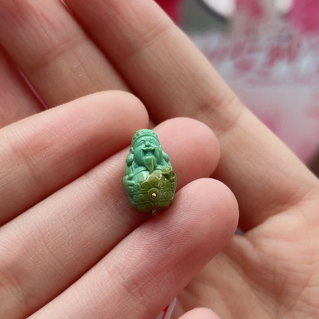 绿松石颈饰未镶嵌