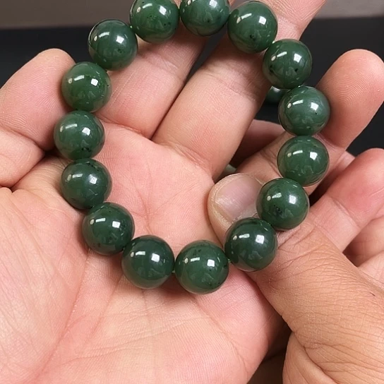 和田玉（碧玉）手串未镶嵌