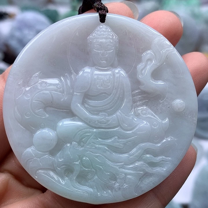 翡翠未镶嵌颈饰玉龙大日如来福利