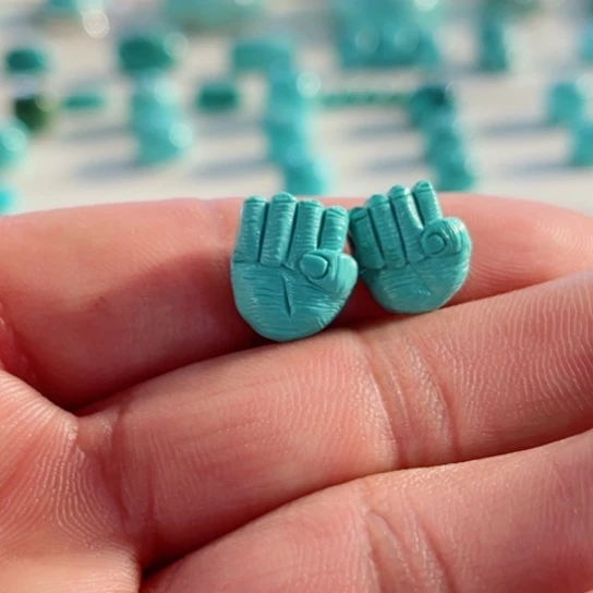 绿松石珠宝奇石未镶嵌戴****卍