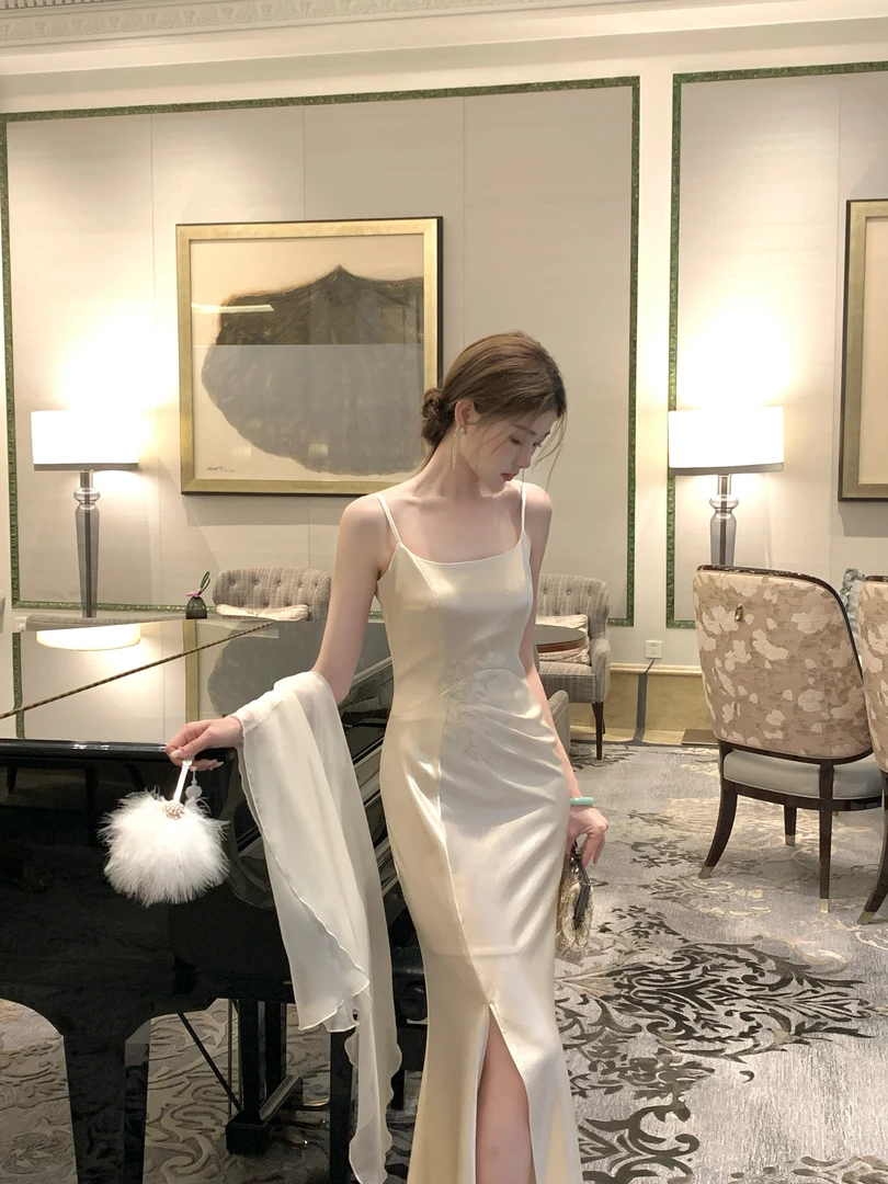 EIA一尧【造物主】气质轻奢优雅高级吊带连衣裙显瘦小众轻礼服贵气