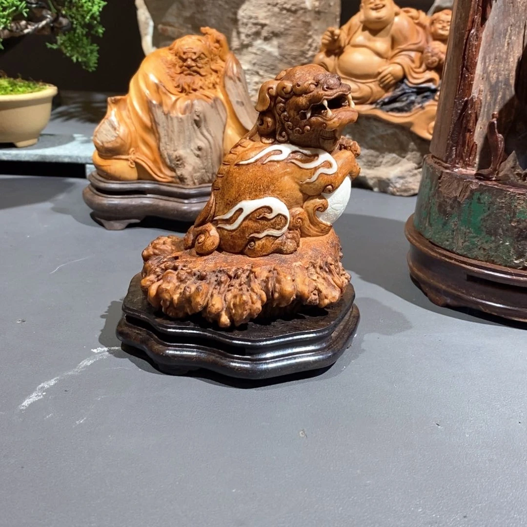 柏木哈***生鹿角狮子绣球香炉手工雕刻