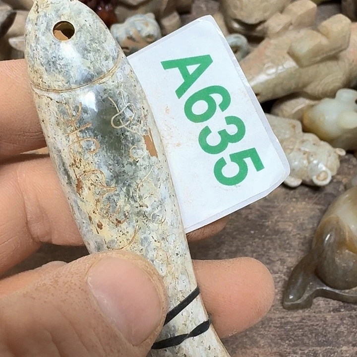 和田玉颈饰未镶嵌石*融