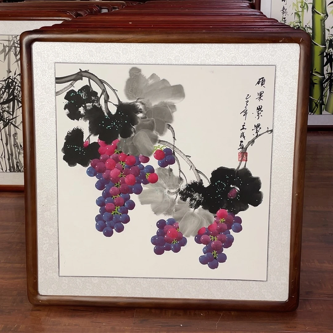 国画带框尺寸63*63厘米