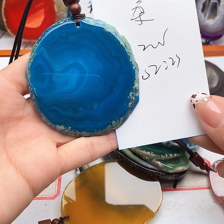 柔***毛玛瑙/玉髓未镶嵌颈饰