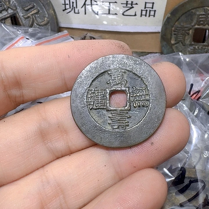 铜欢****到现代工艺品花钱