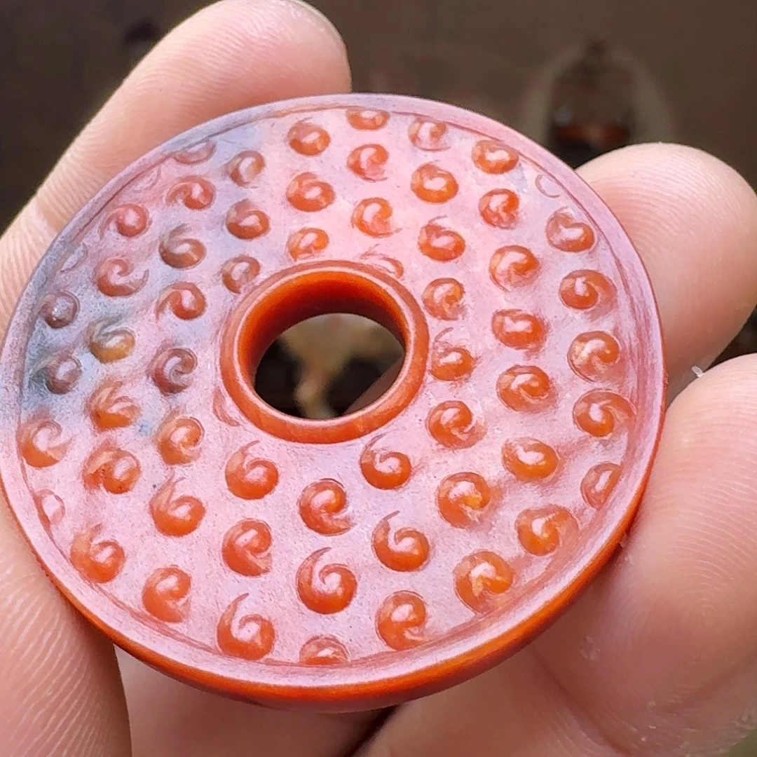 和田玉颈饰未镶嵌梅*