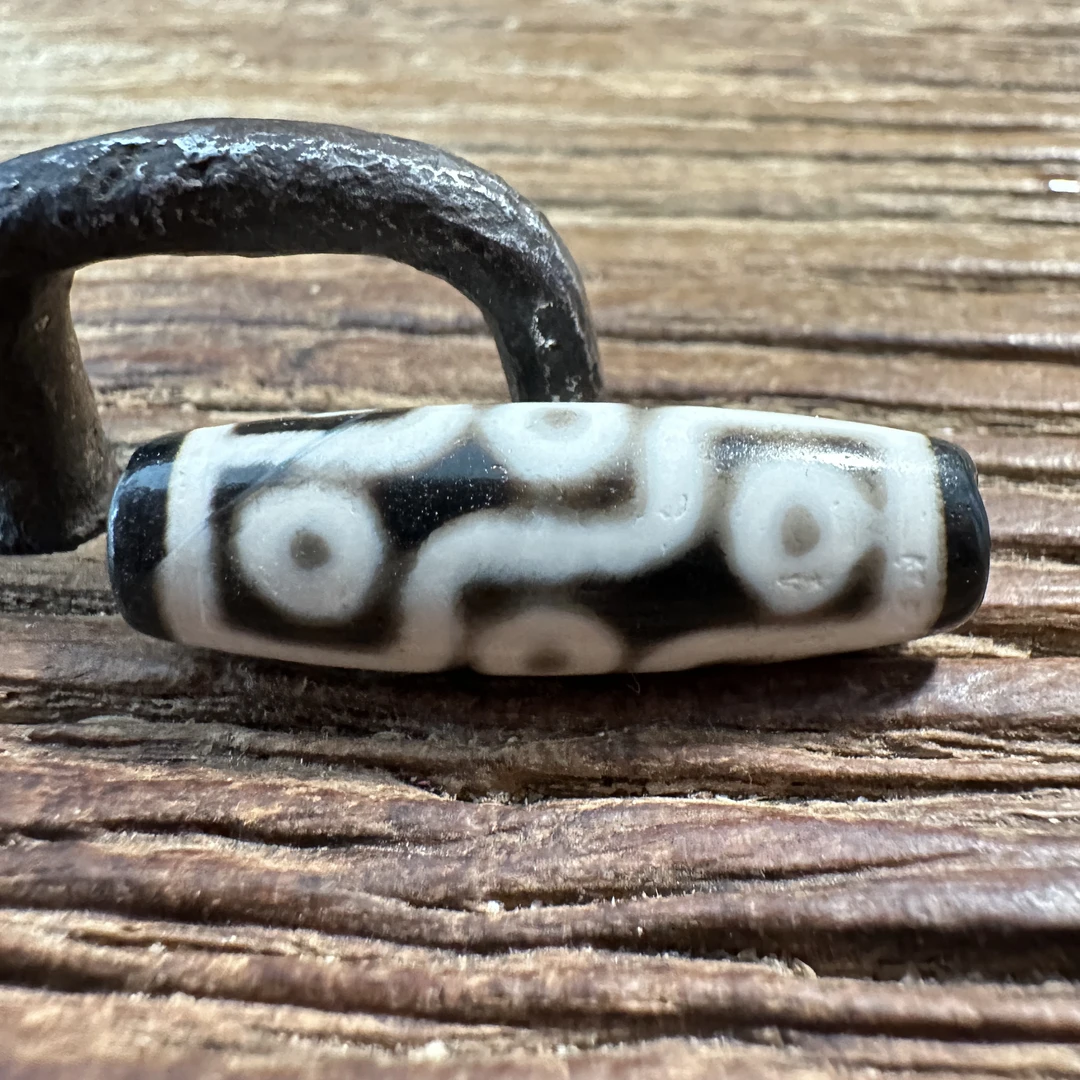 精品藏式九眼玛瑙2d6n39p2yf1n1