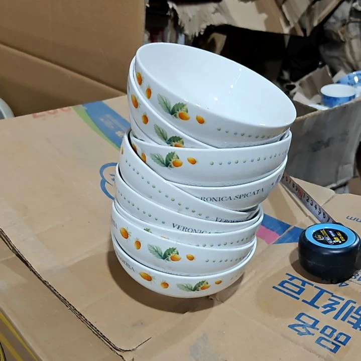 摆件陶瓷盘子碗啥都有